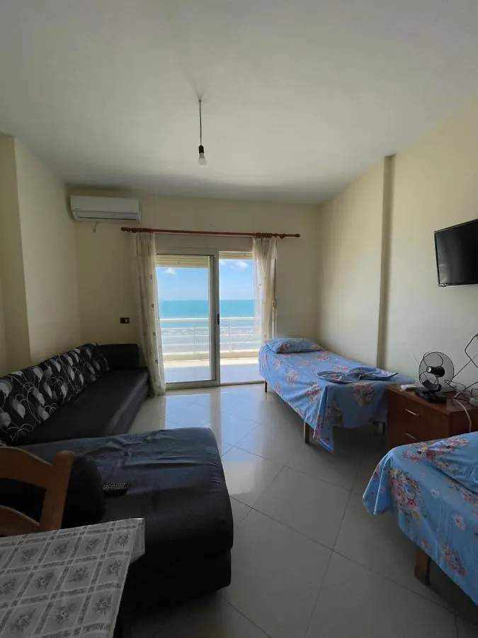 Seaview Apartments Right At The Beach Durrës