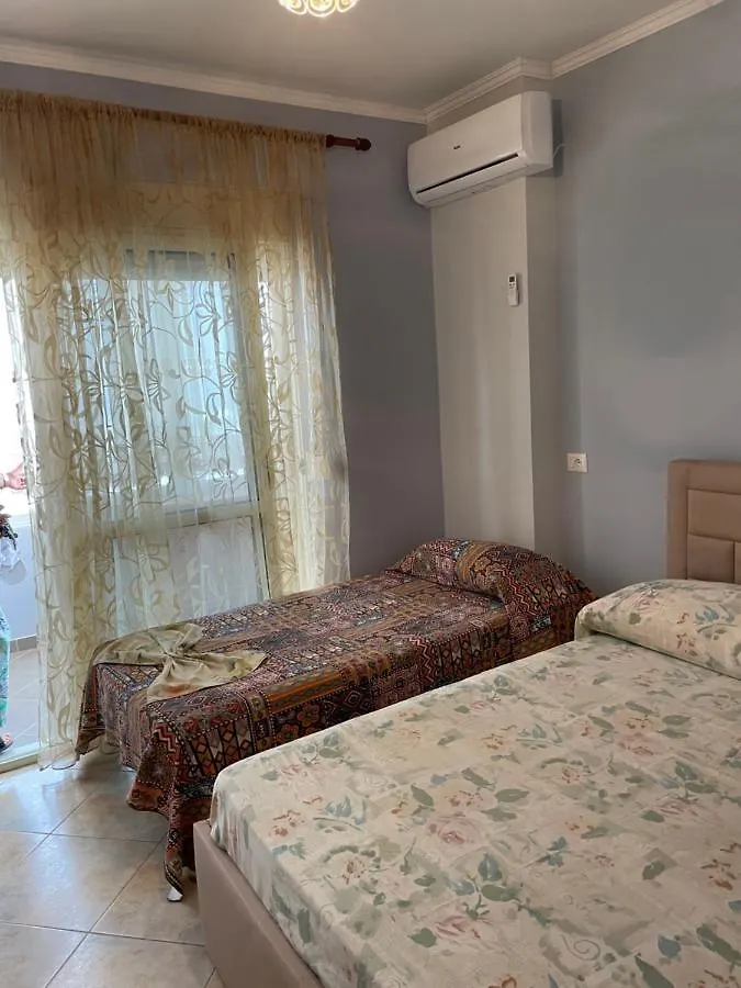 Seaview Apartments Right At The Beach Durrës