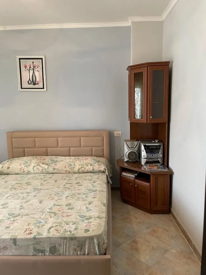 Seaview Apartments Right At The Beach Durres Albania