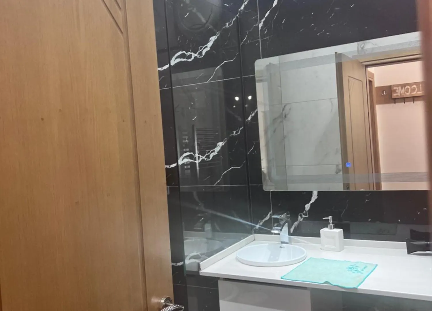 Seaview Apartments Right At The Beach Durres