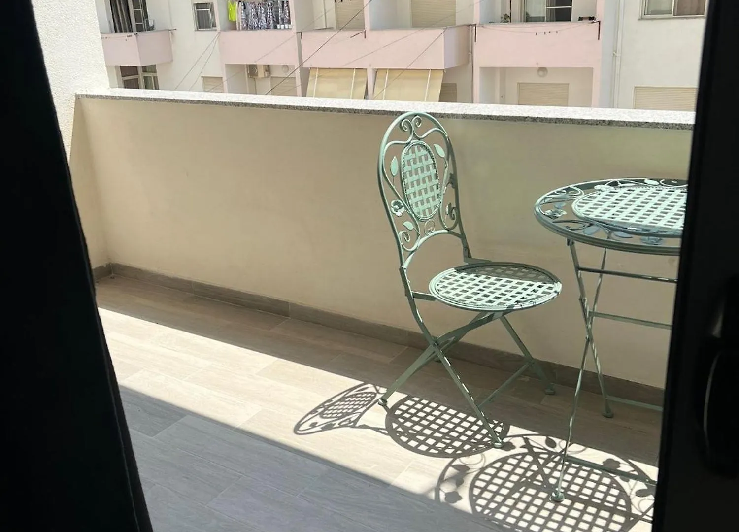 Seaview Apartments Right At The Beach Durres
